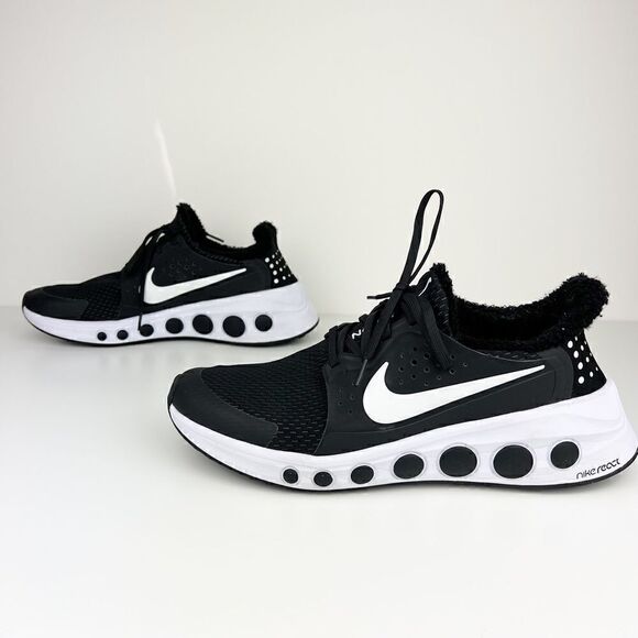 Nike React Cruzrone React Running Athletic Shoes - Picture 8 of 12